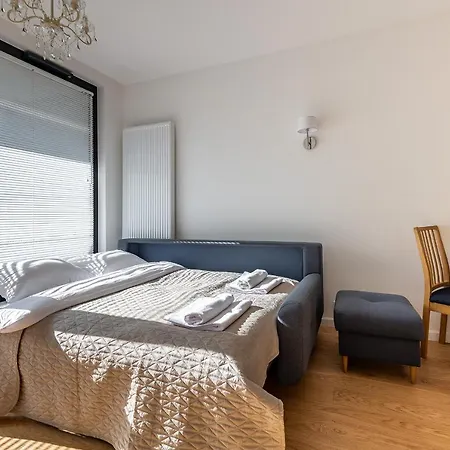 P&o Aleja Krakowska Apartment *