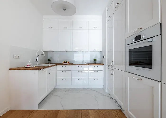 P&o Aleja Krakowska * Varšava